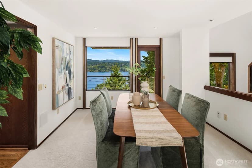 Property photo for 5665 E Mercer Way, Mercer Island photo 6