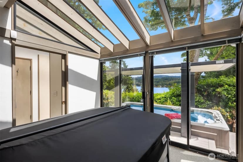Property photo for 5665 E Mercer Way, Mercer Island photo 28