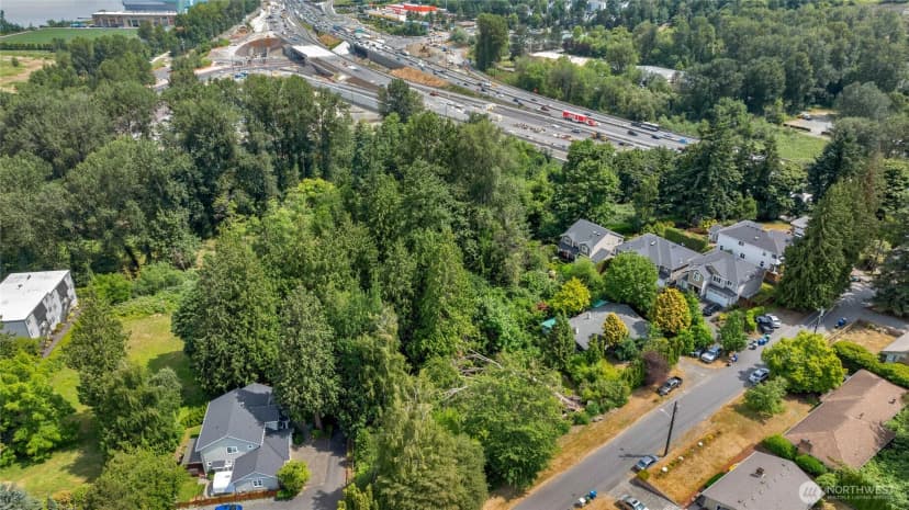 Property photo for 1412 N 40th Street, Renton photo 34