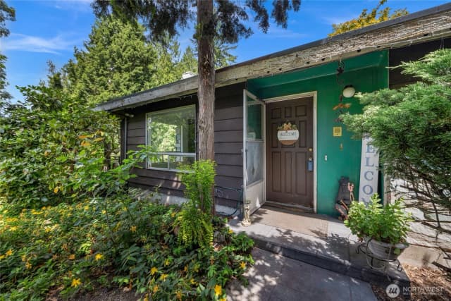 Property photo for 1412 N 40th Street, Renton photo 5