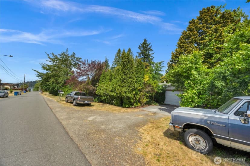 Property photo for 1412 N 40th Street, Renton photo 25