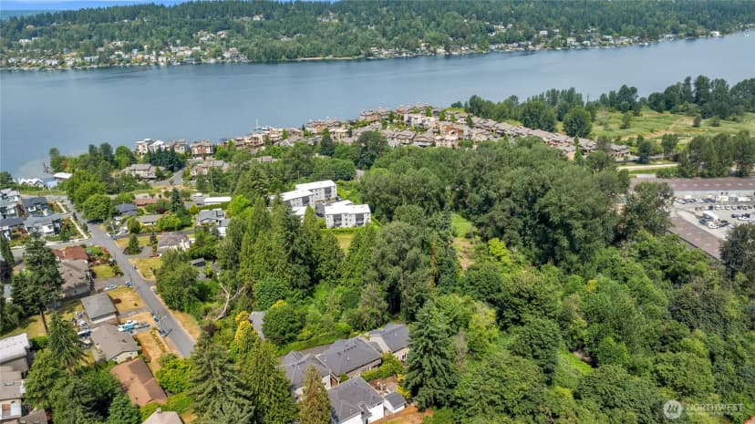 Property photo for 1412 N 40th Street, Renton photo 4