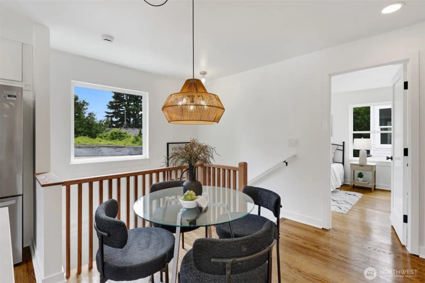 Property photo for 8811 12th Avenue Ne, Seattle photo 9