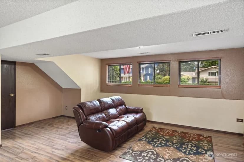 Property photo for 31949 36th Avenue Sw, Federal Way photo 24