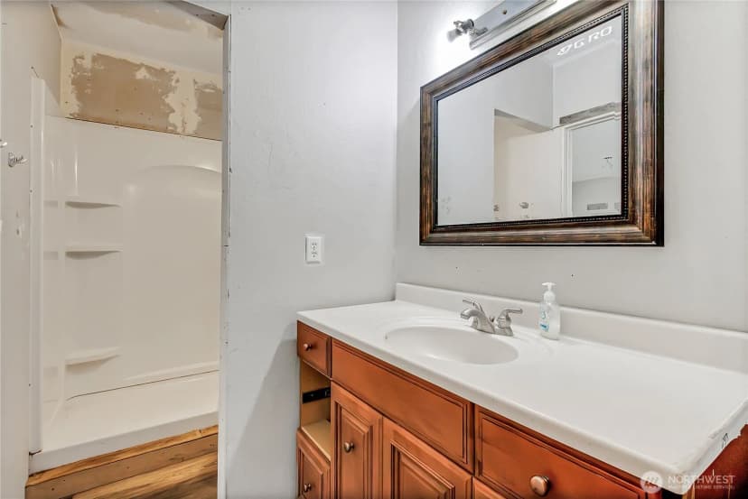 Property photo for 14524 Canyon Road, Puyallup photo 15