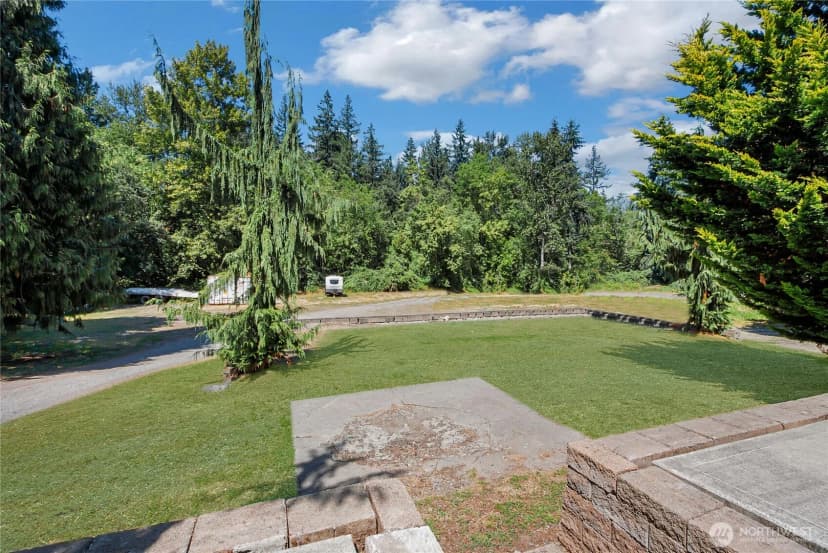 Property photo for 14524 Canyon Road, Puyallup photo 4