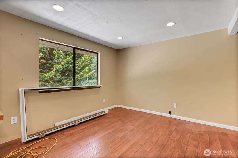 Property photo for 14524 Canyon Road, Puyallup photo 12