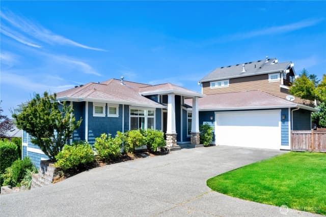 Property photo for 6230 167th Avenue Se, Bellevue