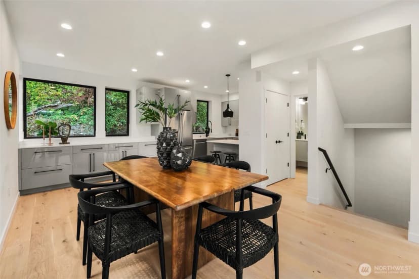 Property photo for 5606 23rd Avenue Sw, Seattle photo 14