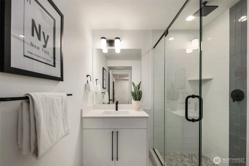 Property photo for 5606 23rd Avenue Sw, Seattle photo 15