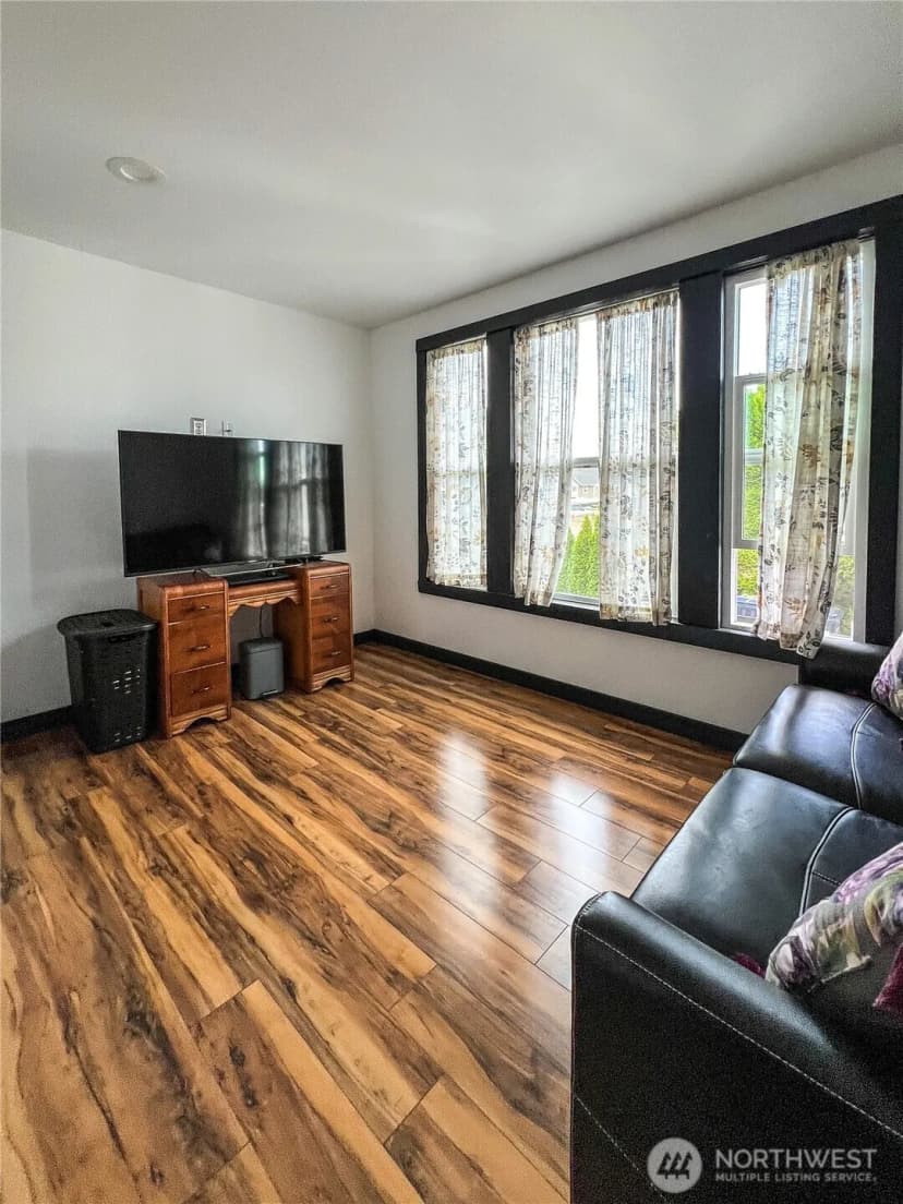 Property photo for 242 Morton St., Sumas photo 19