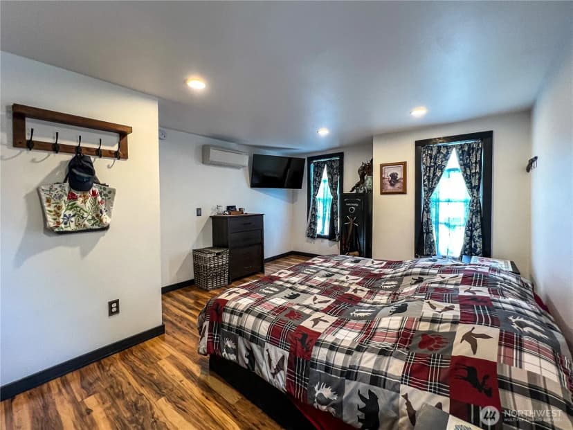 Property photo for 242 Morton St., Sumas photo 16