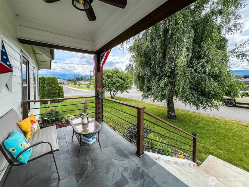 Property photo for 242 Morton St., Sumas photo 4