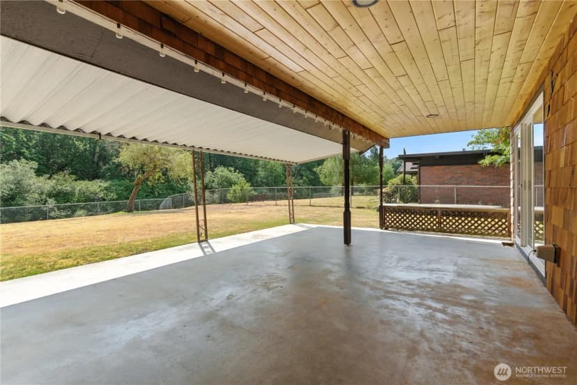 Property photo for 22 Riverview Drive Ne, Auburn photo 36