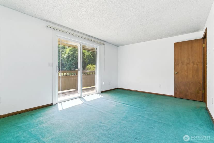 Property photo for 22 Riverview Drive Ne, Auburn photo 11
