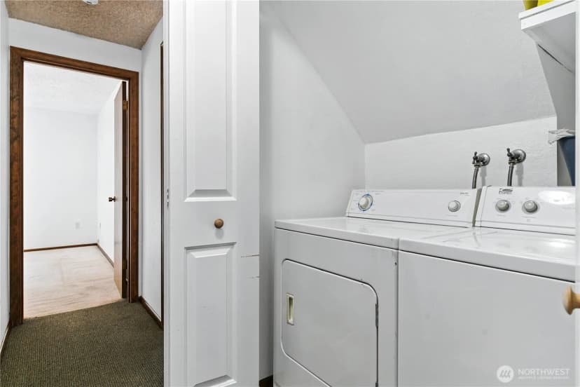 Property photo for 22 Riverview Drive Ne, Auburn photo 21