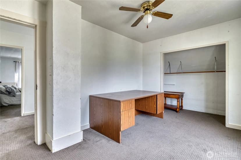 Property photo for 976 Peace Portal Drive, Blaine photo 16