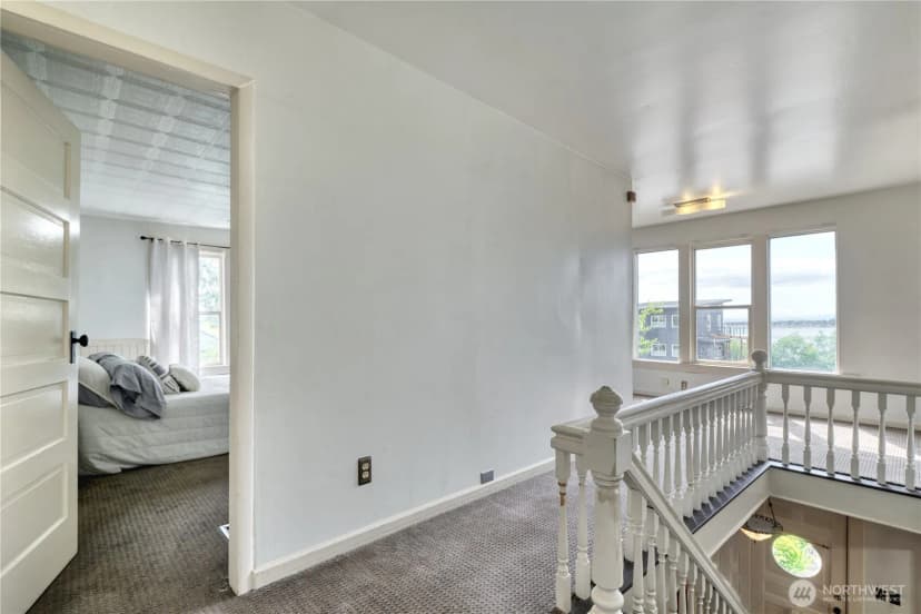 Property photo for 976 Peace Portal Drive, Blaine photo 13