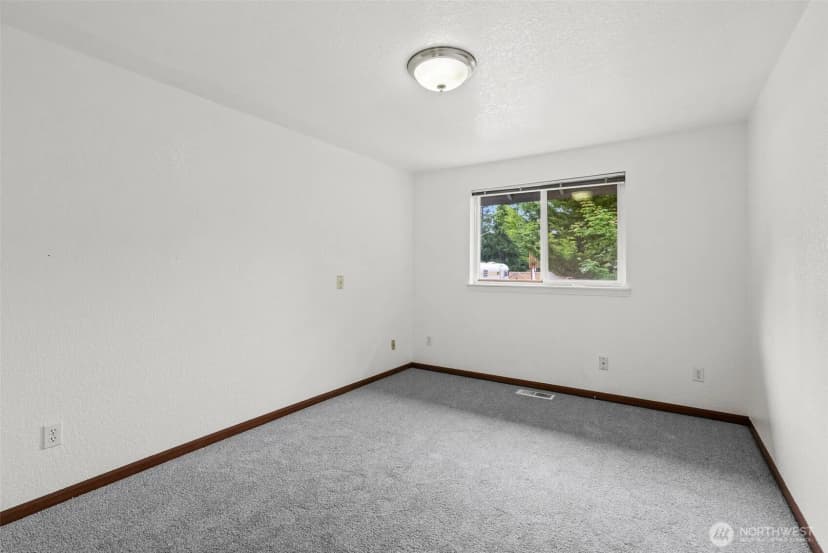 Property photo for 7609 39th Court Se, Lacey photo 16