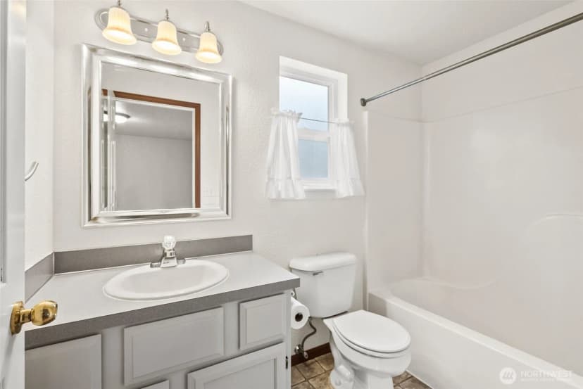 Property photo for 7609 39th Court Se, Lacey photo 14