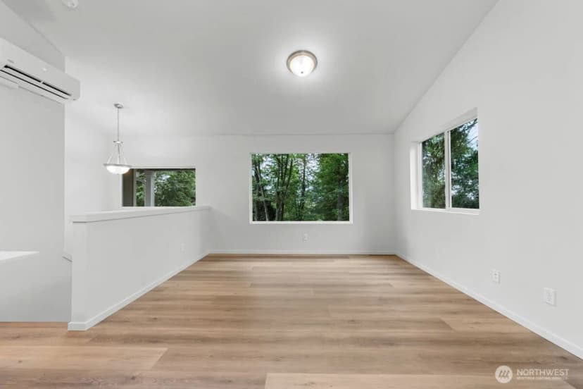 Property photo for 21513 81st Avenue Nw, Stanwood photo 9