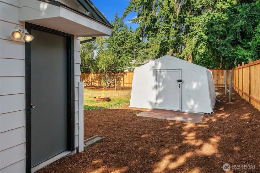 Property photo for 30420 3rd Place S, Federal Way photo 20
