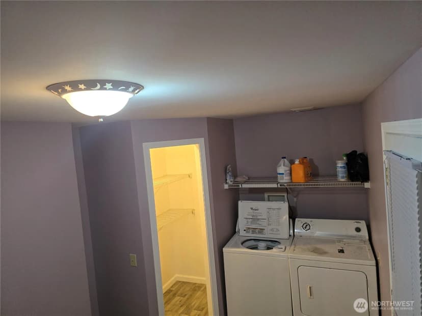 Property photo for 360 E Lakeshore Drive E, Shelton photo 10
