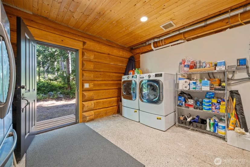 Property photo for 40 Driftwood Shores, Henry Island photo 34