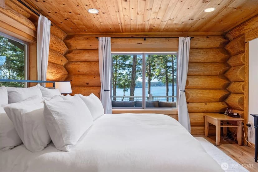 Property photo for 40 Driftwood Shores, Henry Island photo 21