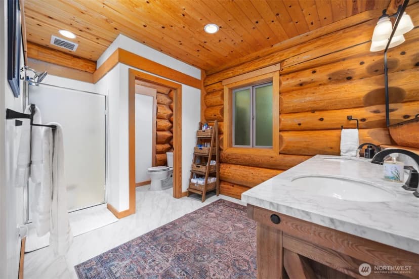 Property photo for 40 Driftwood Shores, Henry Island photo 24