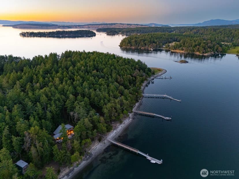 Property photo for 40 Driftwood Shores, Henry Island photo 38