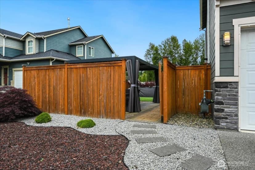 Property photo for 16311 5th Drive Se, Bothell photo 27