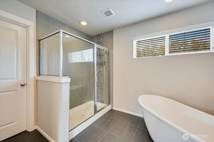 Property photo for 16311 5th Drive Se, Bothell photo 16