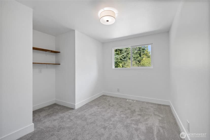 Property photo for 824 Sw 301st Pl, Federal Way photo 13