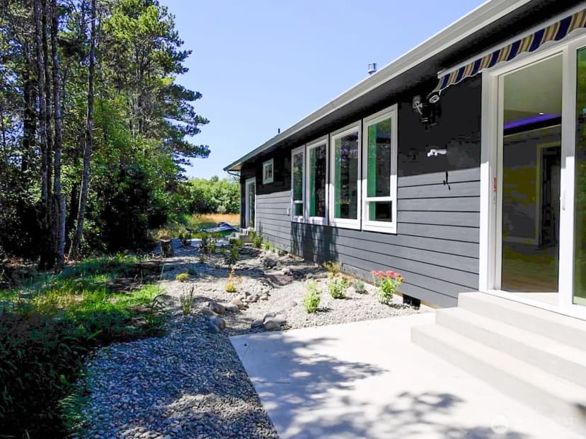 Property photo for 701 Shoreview Drive N, Long Beach photo 4