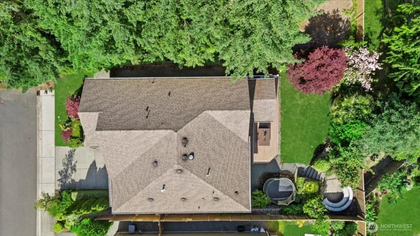 Property photo for 8132 Ne 117th Place, Kirkland photo 32
