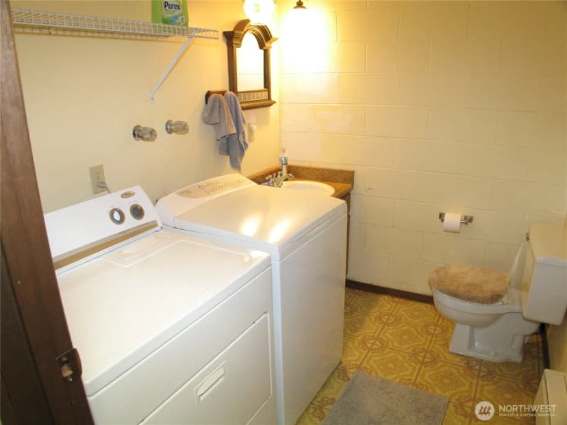 Property photo for 33610 J Place, Ocean Park photo 31