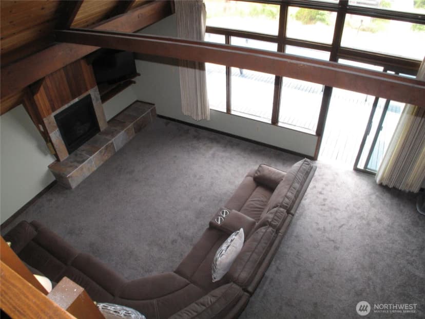Property photo for 33610 J Place, Ocean Park photo 19