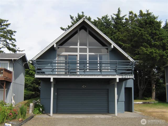 Property photo for 33610 J Place, Ocean Park photo 5