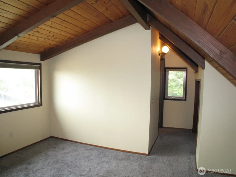 Property photo for 33610 J Place, Ocean Park photo 21