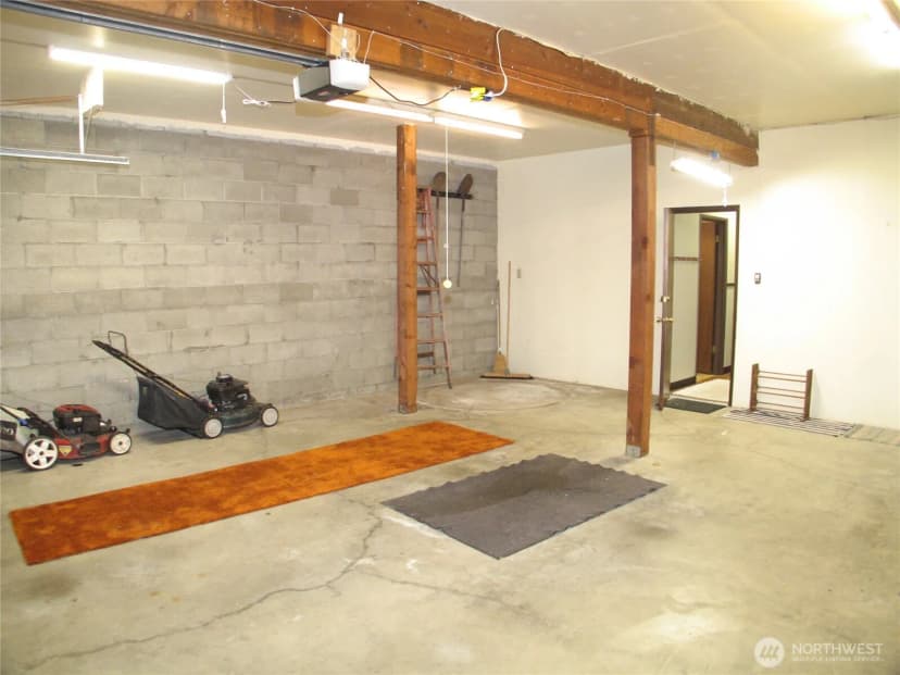Property photo for 33610 J Place, Ocean Park photo 33