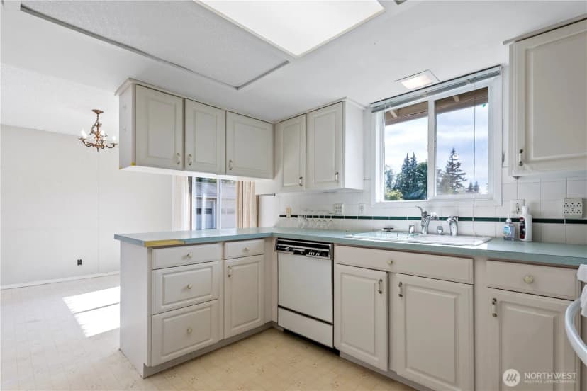 Property photo for 4754 Aldrich Road, Bellingham photo 14