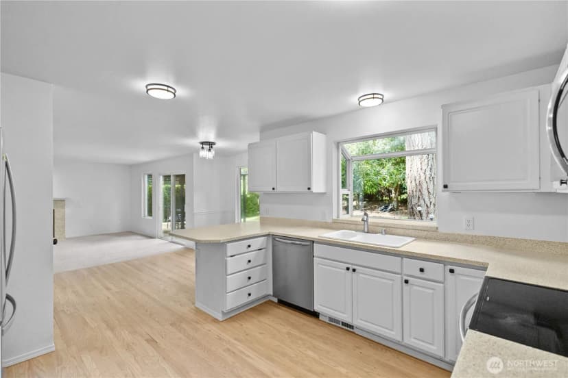 Property photo for 3408 9th Avenue Ct Nw, Gig Harbor photo 8