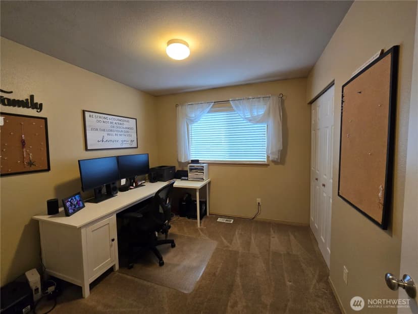 Property photo for 24320 226th Avenue Se, Maple Valley photo 12