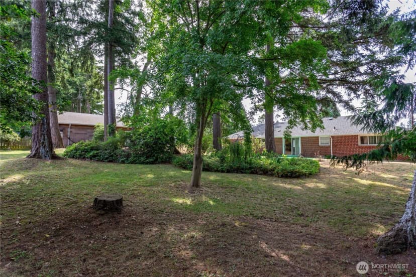 Property photo for 1662 Ne 5th Avenue, Oak Harbor photo 28