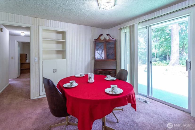 Property photo for 1662 Ne 5th Avenue, Oak Harbor photo 9