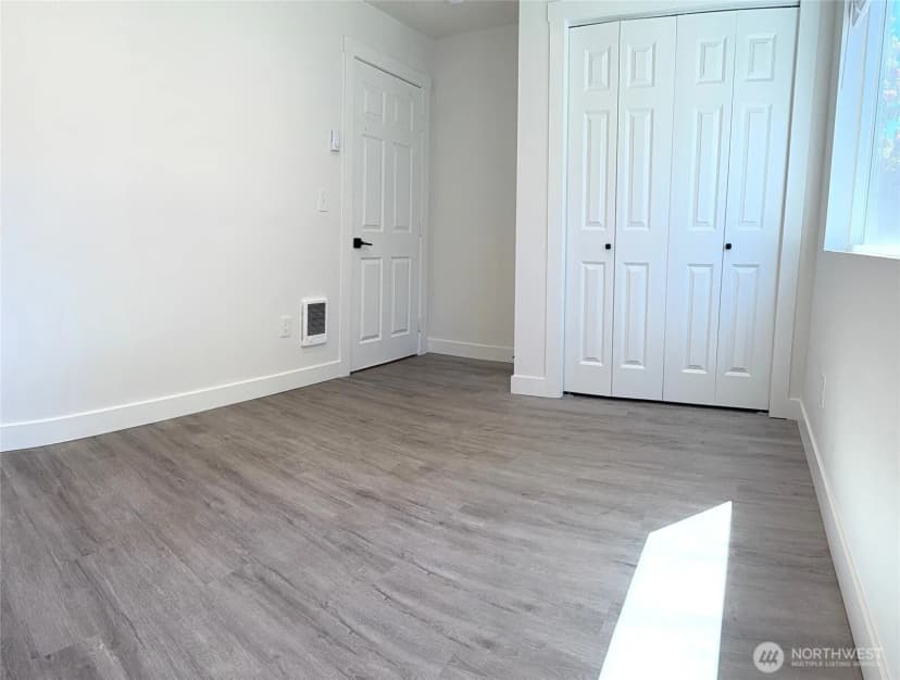 Property photo for 2521 Walnut Street, Everett photo 9