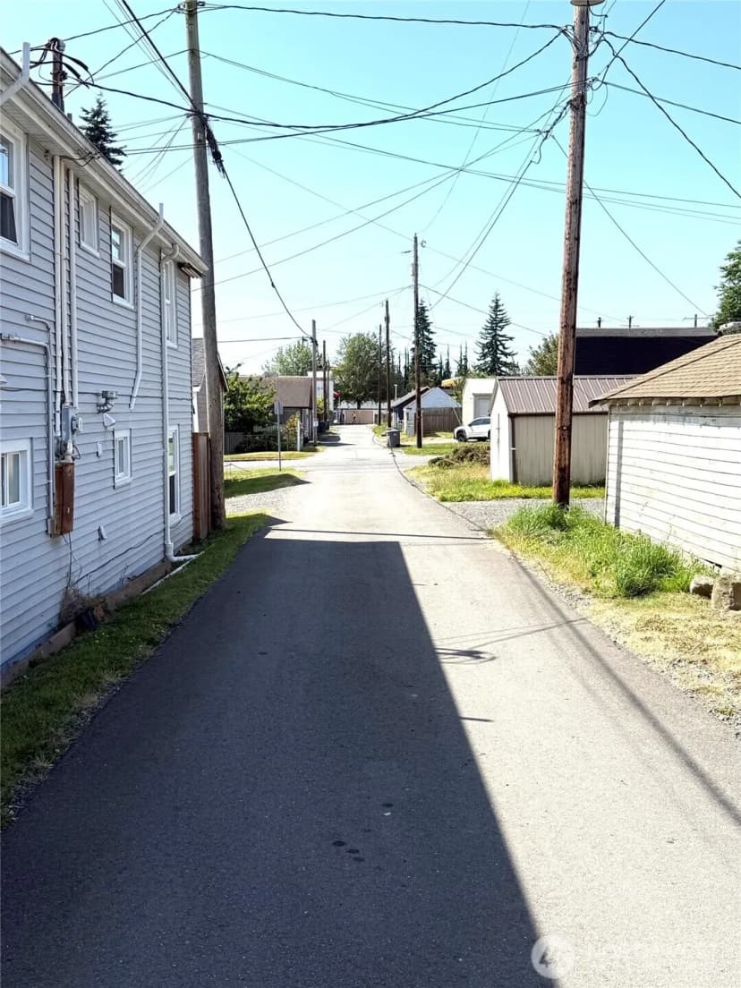 Property photo for 2521 Walnut Street, Everett photo 14