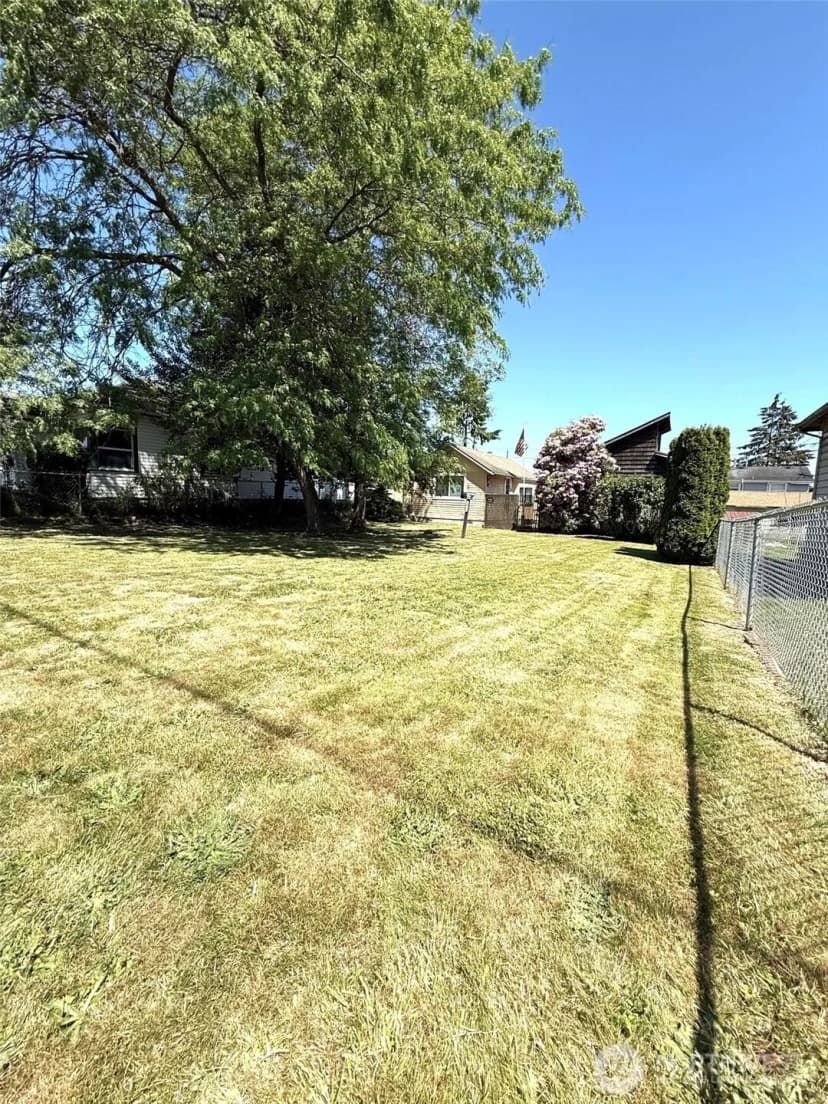 Property photo for 2521 Walnut Street, Everett photo 12