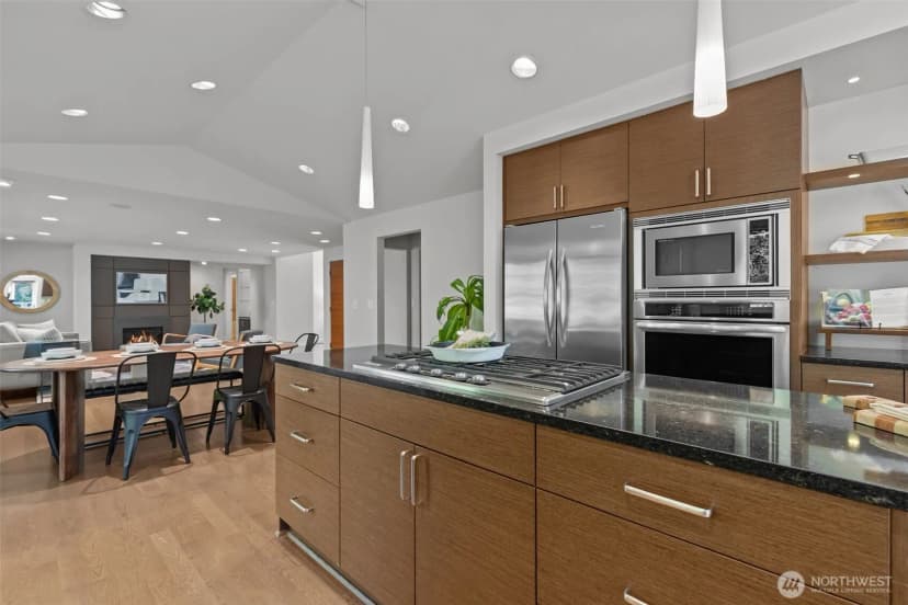 Property photo for 9120 Se 46th Street, Mercer Island photo 15